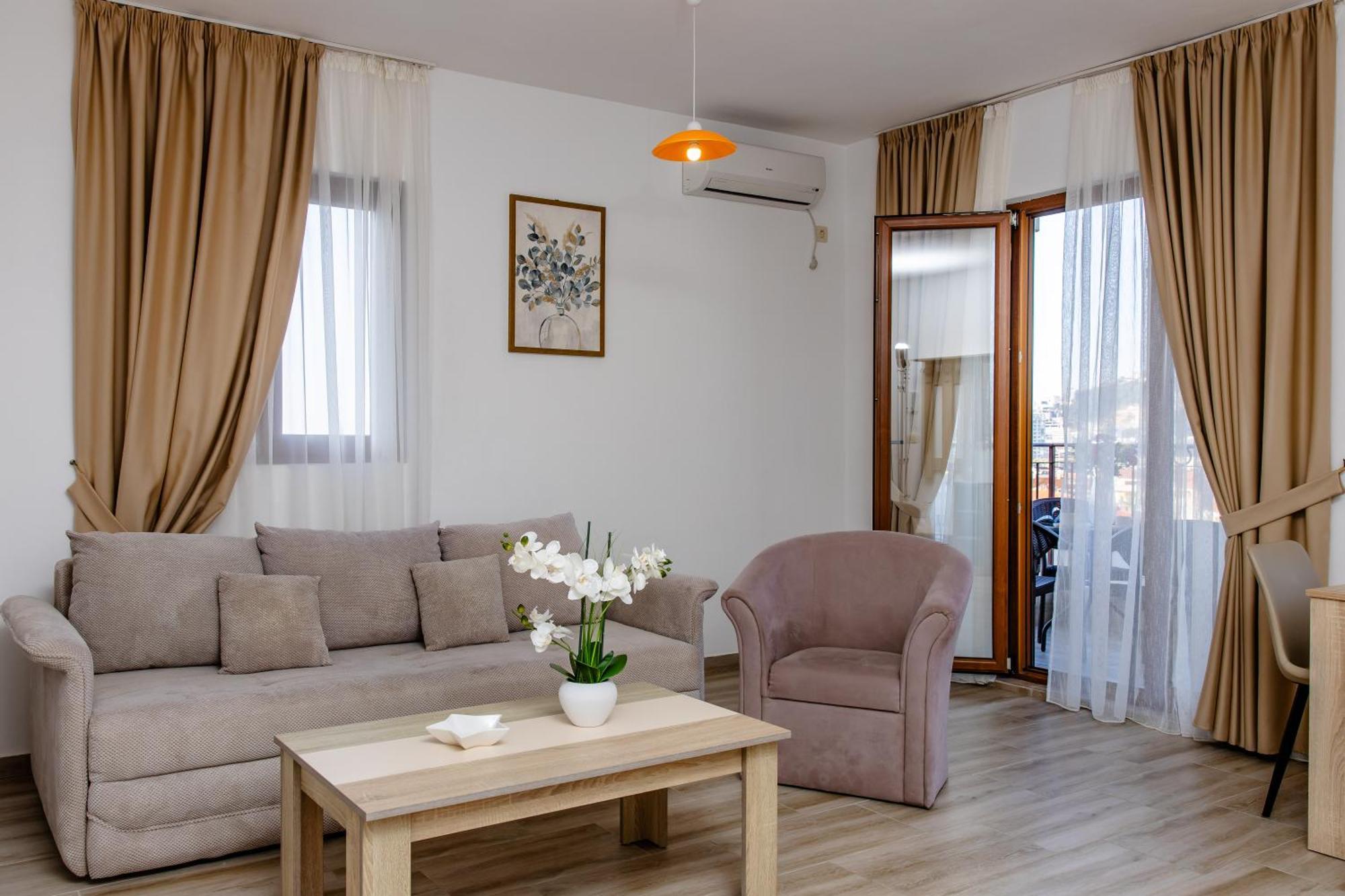 Arvala Apartments Будва Екстериор снимка