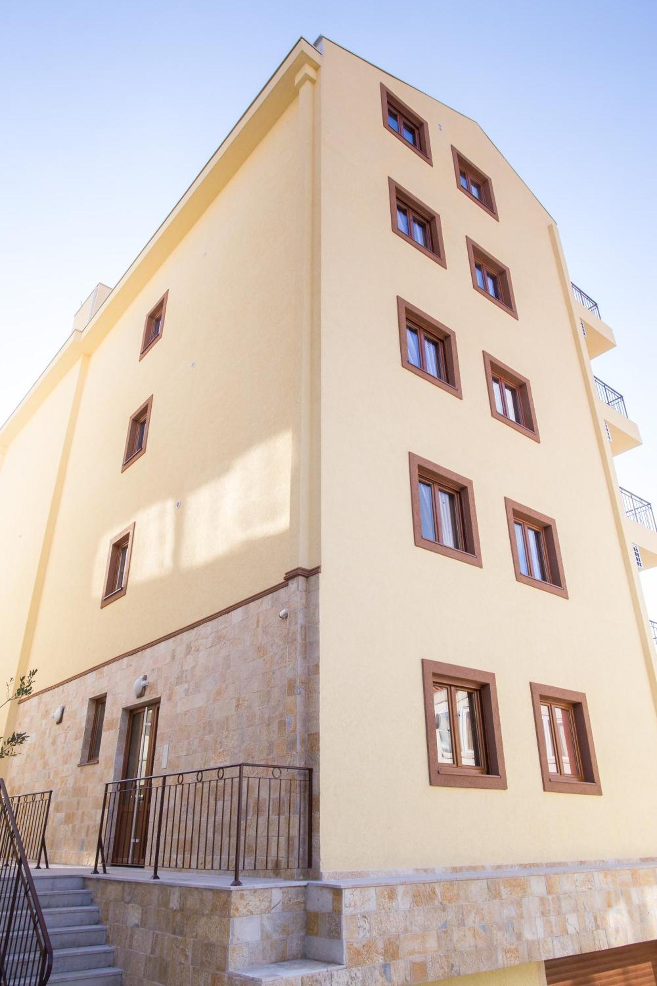 Arvala Apartments Будва Екстериор снимка