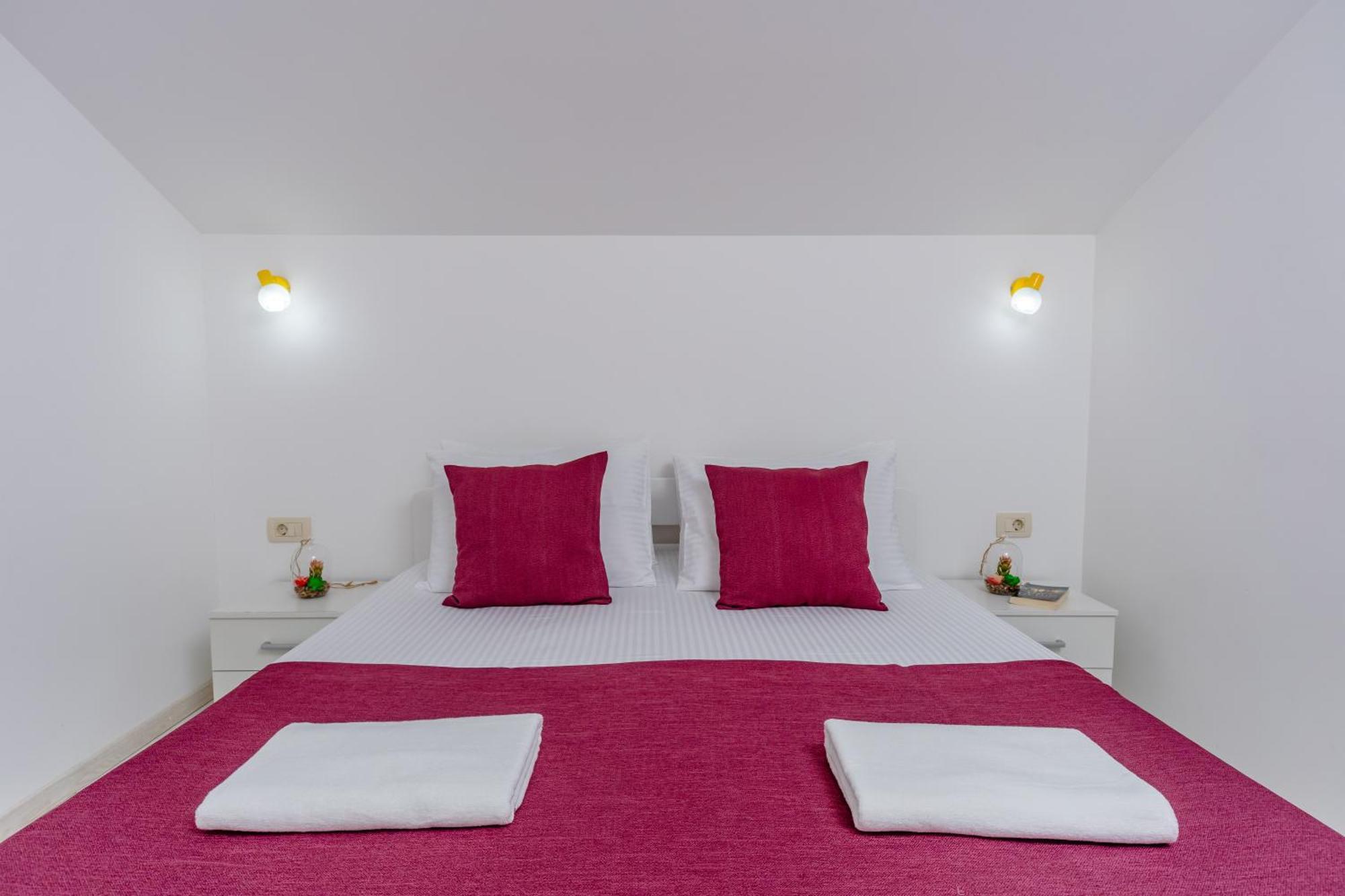 Arvala Apartments Будва Екстериор снимка