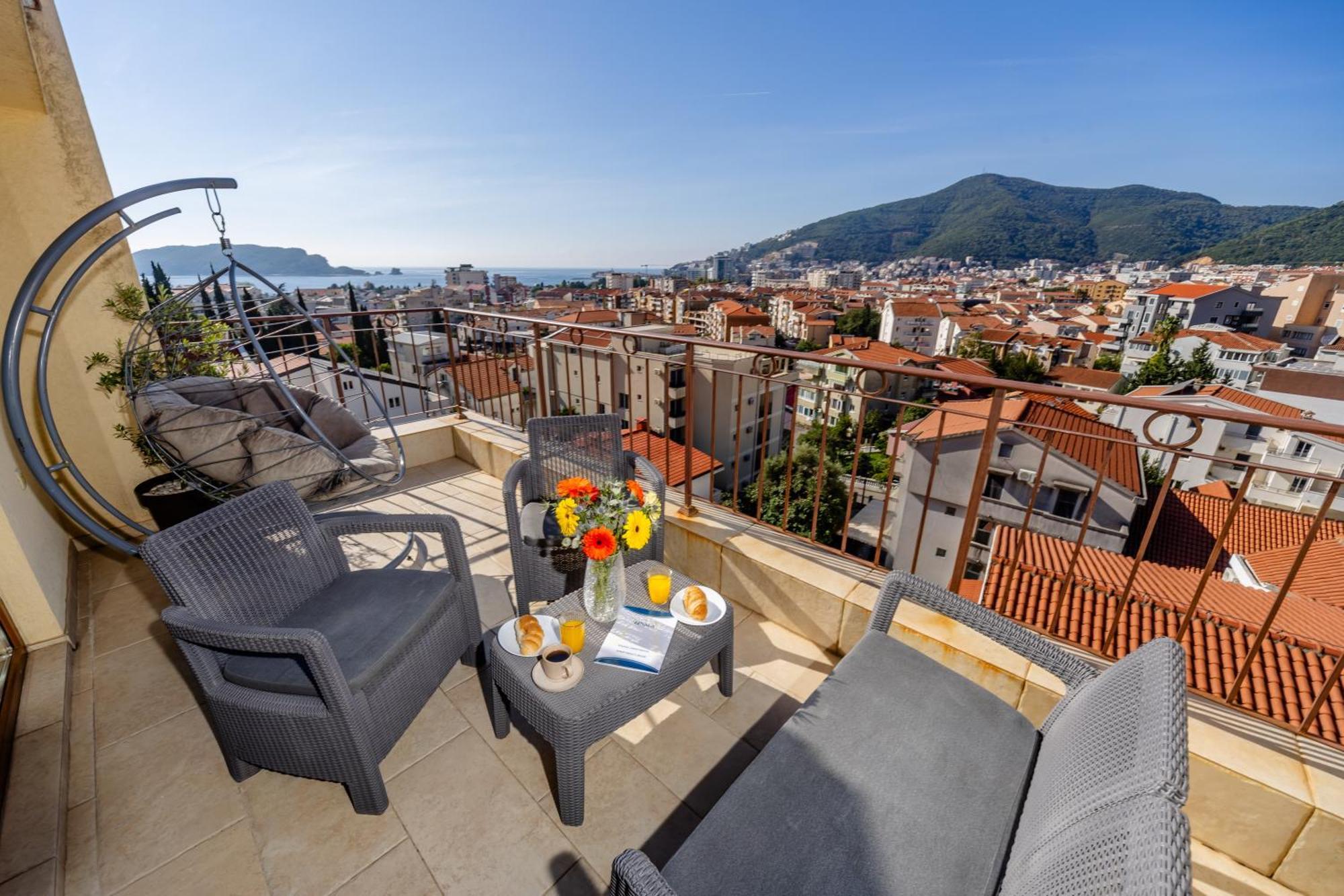 Arvala Apartments Будва Стая снимка